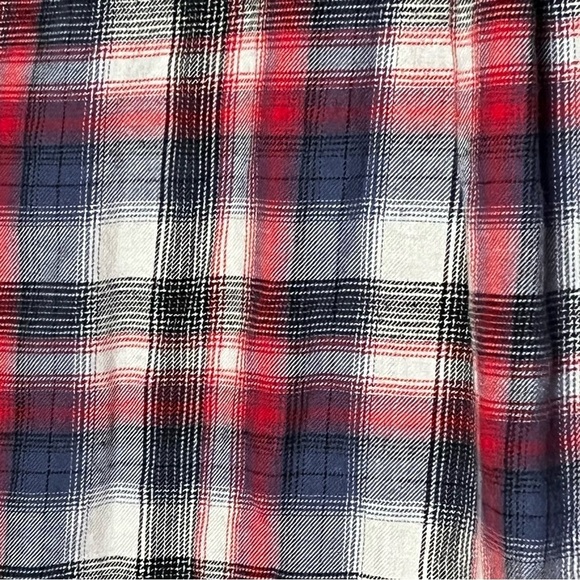 BeachLunchLounge | Elyse Red Blue Plaid Frayed Hem Button Down Shirt, Medium - Picture 7 of 9